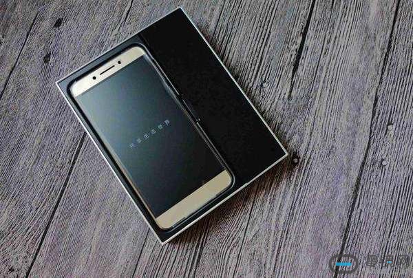 a69d6cdfcbfb45a190d1ca415bc7780a_th