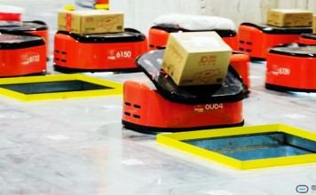 AI已助京东建成全流程无人仓 人工智能是为了使用还是让人失业?