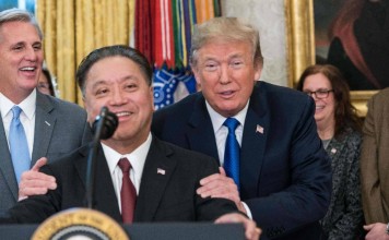 特朗普阻止博通收购高通,英特尔:喜闻乐见