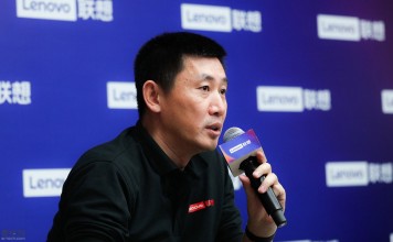 半年抢滩渐入正轨,手持骁龙855手机的常程要带联想手机活下去