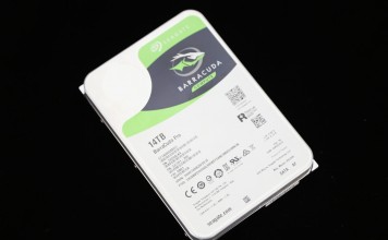 【零镜评测】为什么我不买7块2TB硬盘,而是选择了4999元的希捷酷鱼Pro 14TB ?