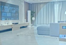 小米业内首发隔空充电技术 率先进入真无线充电时代